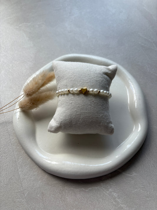 Perlenarmband mit Herz - Charm